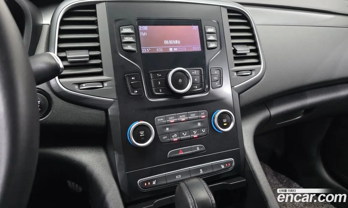 Renault (Samsung) SM6 2016 2.0 автомат (гидро), фото 16 Renault (Samsung) SM6 2016 2.0 автомат (гидро), фото 16