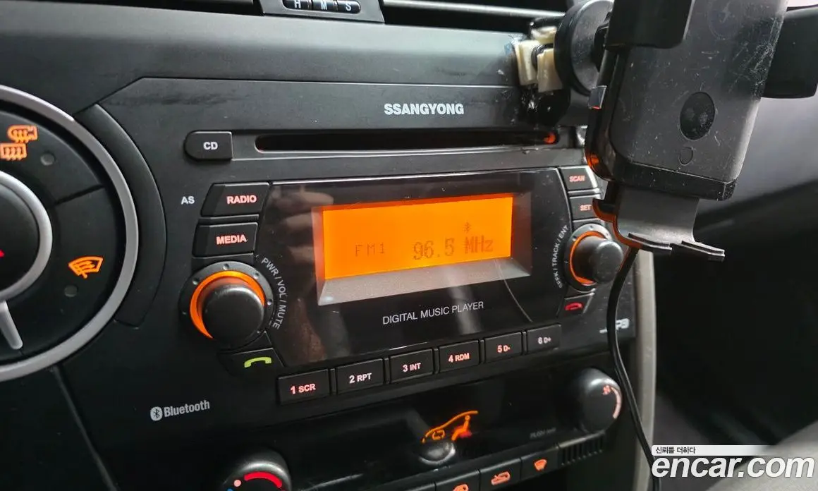 SsangYong Korando 2012 2.0 автомат (гидро), фото 14