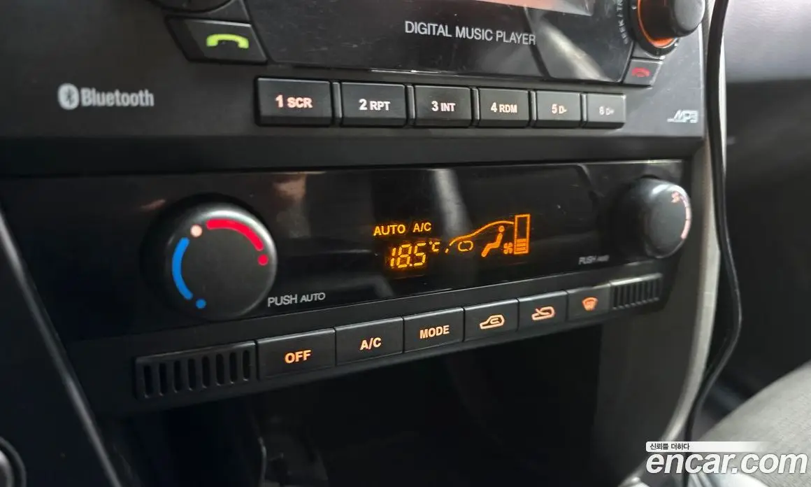 SsangYong Korando 2012 2.0 автомат (гидро), фото 15