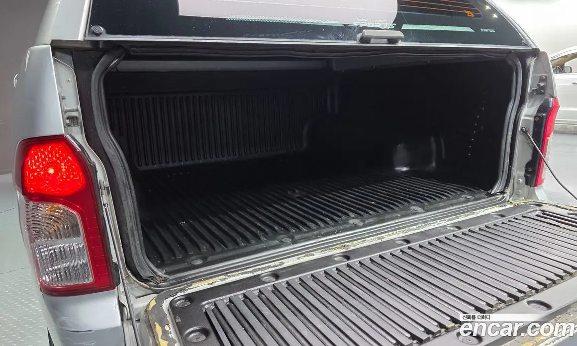 SsangYong Korando 2012 2.0 автомат (гидро), фото 20