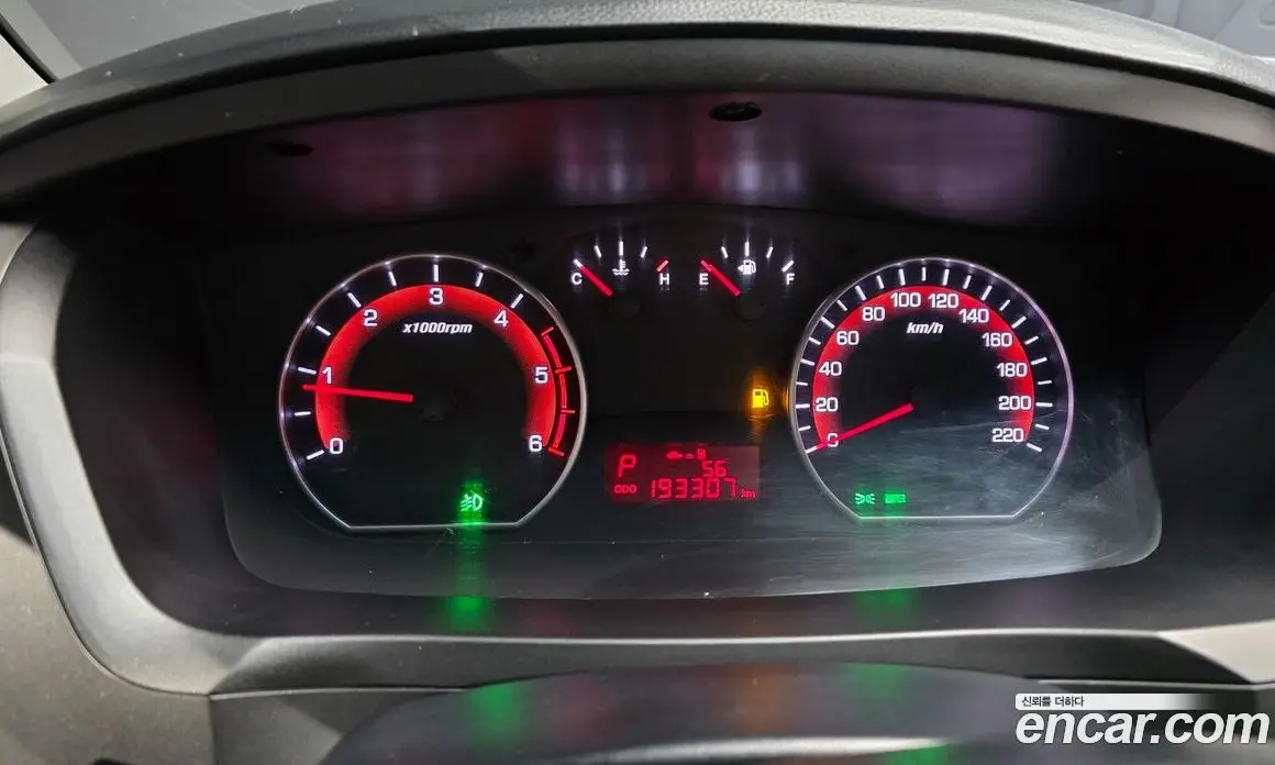SsangYong Korando 2012 2.0 автомат (гидро), фото 8