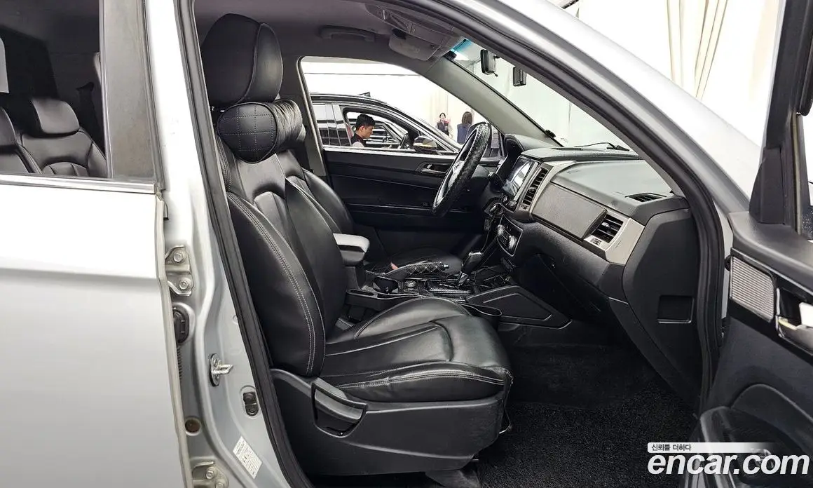 SsangYong Rexton 2018 2.2 автомат (гидро), фото 11 SsangYong Rexton 2018 2.2 автомат (гидро), фото 11