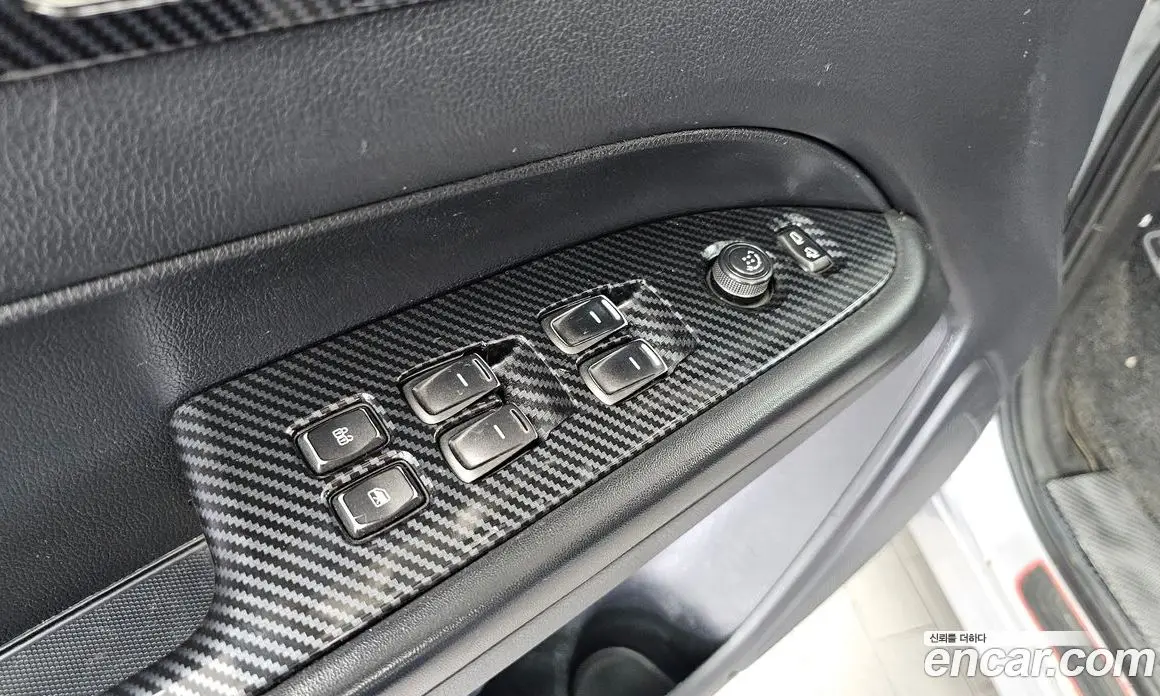 SsangYong Rexton 2018 2.2 автомат (гидро), фото 19 SsangYong Rexton 2018 2.2 автомат (гидро), фото 19