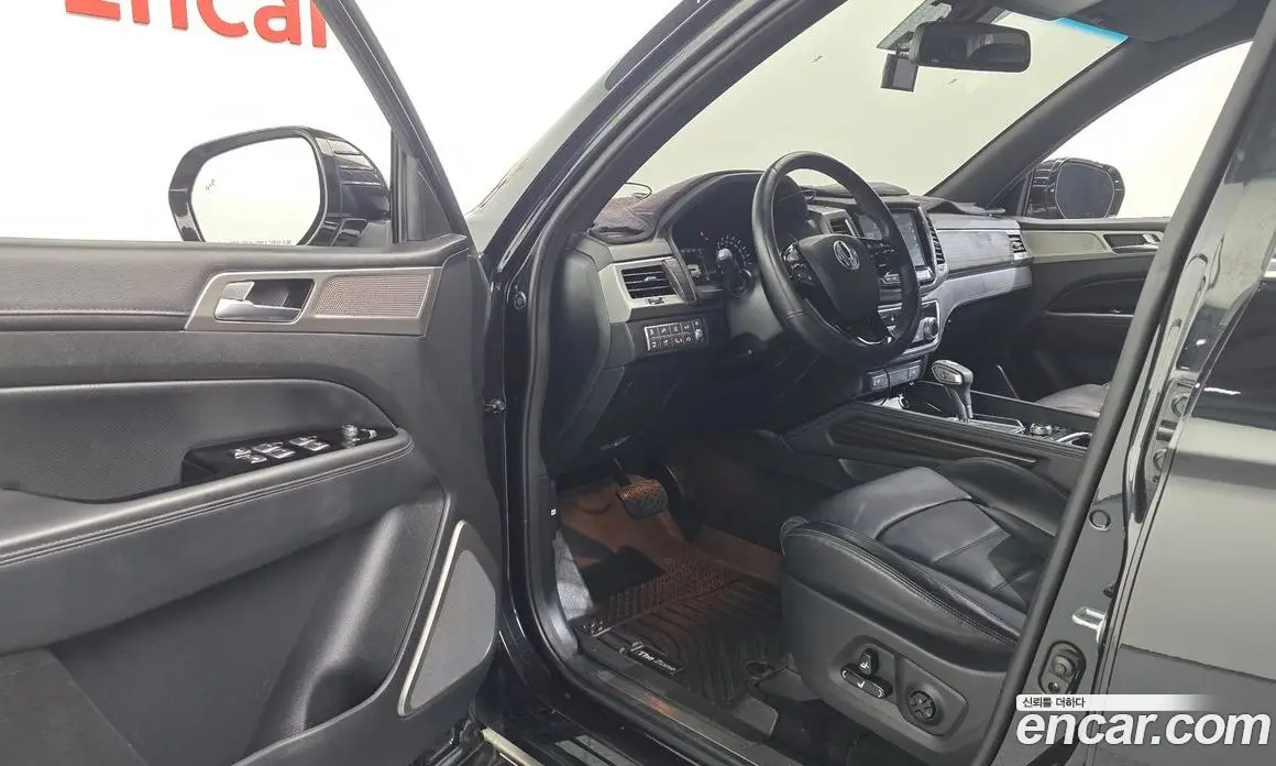 SsangYong Rexton 2018 2.2 автомат (гидро), фото 13 SsangYong Rexton 2018 2.2 автомат (гидро), фото 13