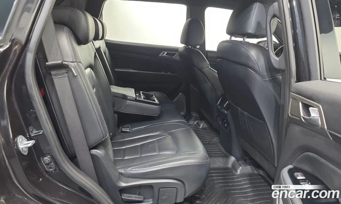 SsangYong Rexton 2018 2.2 автомат (гидро), фото 17 SsangYong Rexton 2018 2.2 автомат (гидро), фото 17