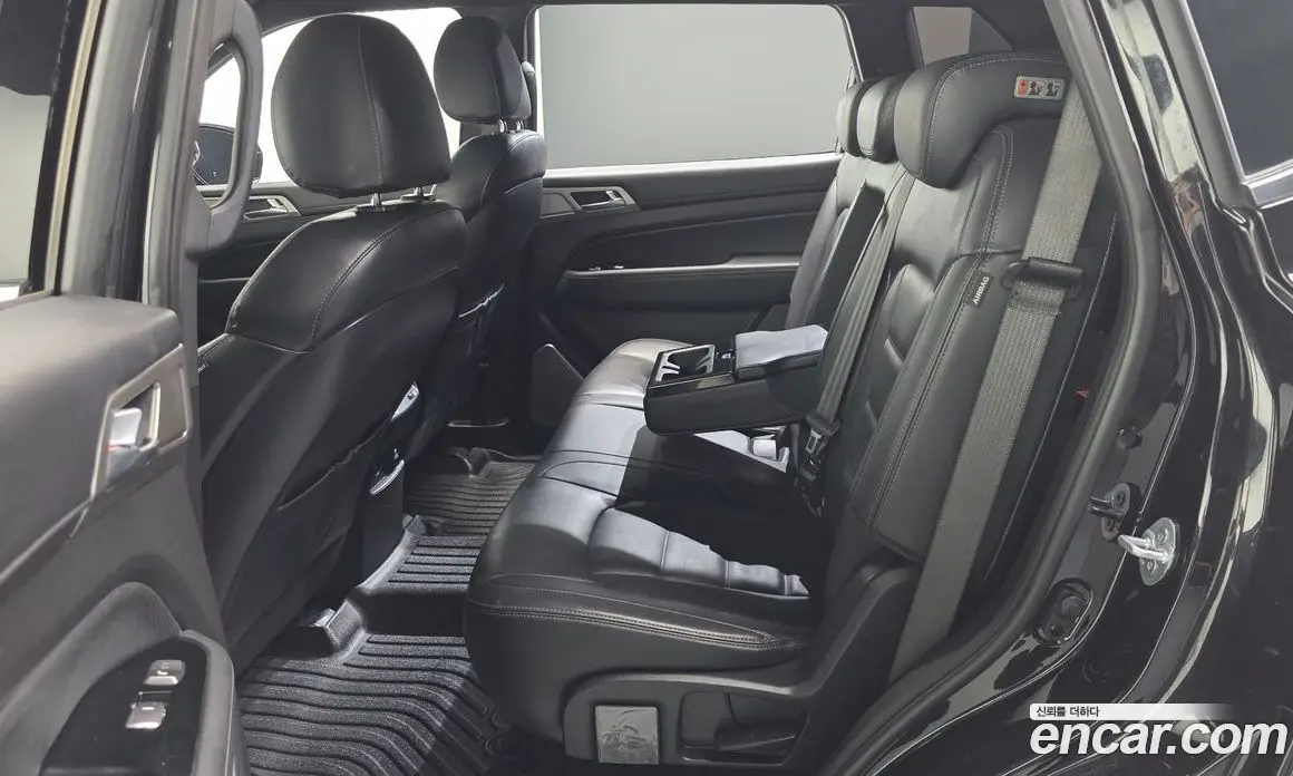 SsangYong Rexton 2018 2.2 автомат (гидро), фото 18 SsangYong Rexton 2018 2.2 автомат (гидро), фото 18
