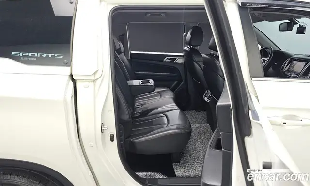SsangYong Rexton 2018 2.2 автомат (гидро), миниатюра 11 SsangYong Rexton 2018 2.2 автомат (гидро), миниатюра 11