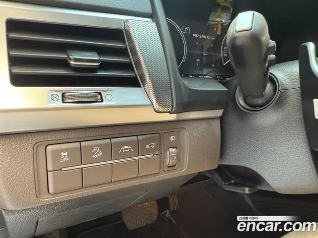 SsangYong Rexton 2021 2.2 автомат (гидро), миниатюра 8