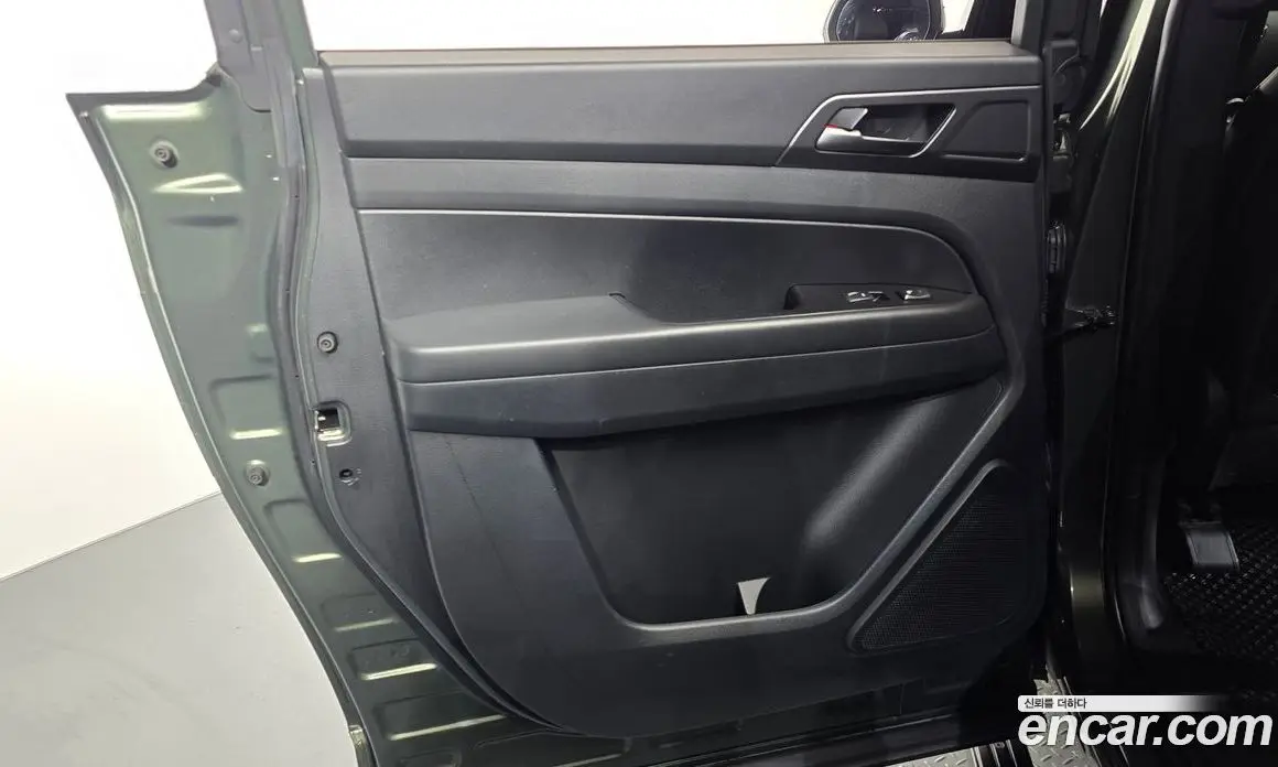 SsangYong Rexton 2022 2.2 автомат (гидро), фото 15 SsangYong Rexton 2022 2.2 автомат (гидро), фото 15