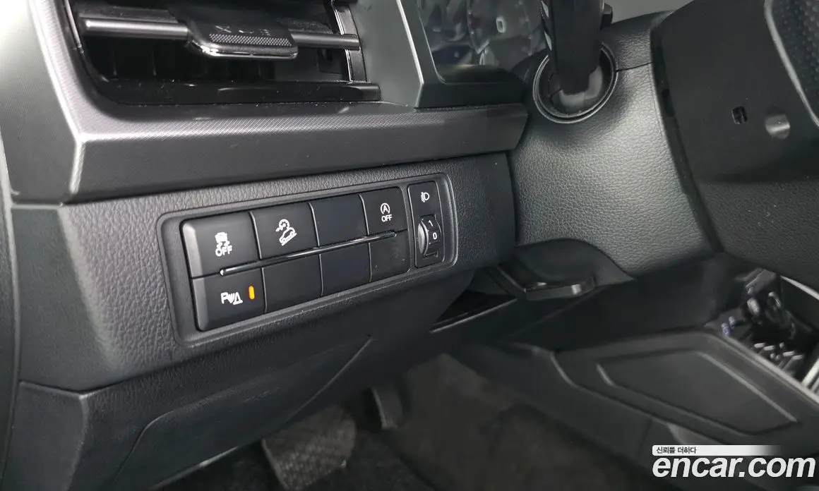 SsangYong Rexton 2023 2.2 автомат (гидро), фото 25 SsangYong Rexton 2023 2.2 автомат (гидро), фото 25