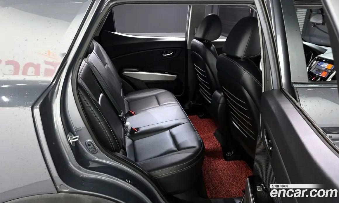 SsangYong TIBOLI 2015 1.6 автомат (гидро), фото 19