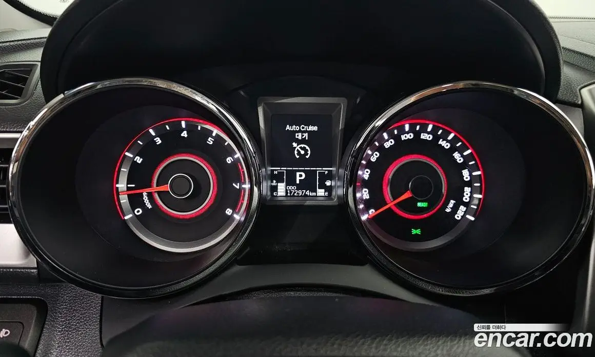 SsangYong TIBOLI 2015 1.6 автомат (гидро), фото 8 SsangYong TIBOLI 2015 1.6 автомат (гидро), фото 8