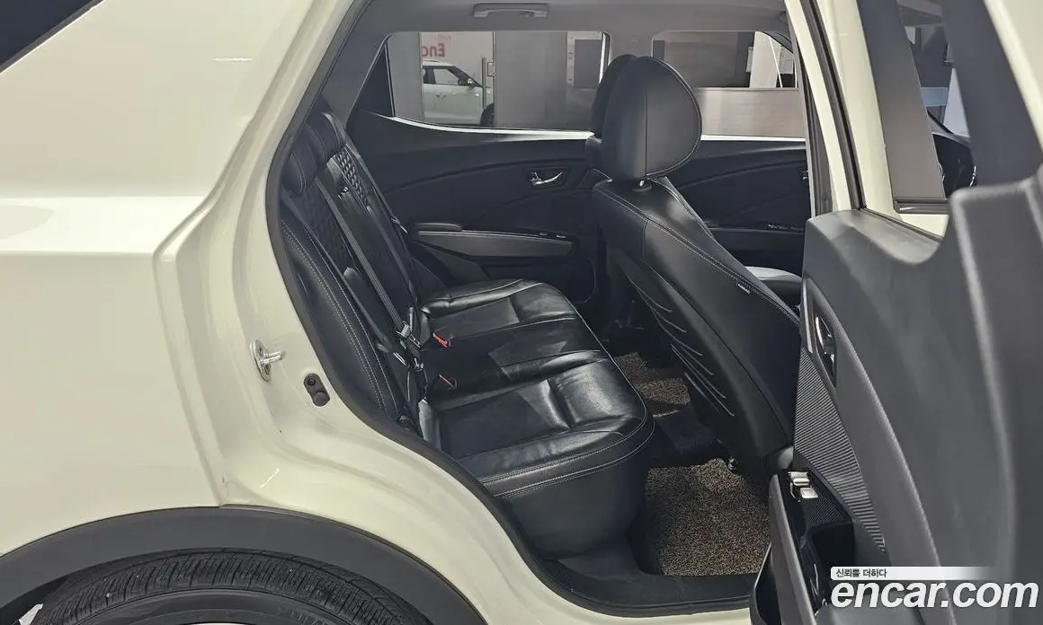 SsangYong TIBOLI 2017 1.6 автомат (гидро), фото 17 SsangYong TIBOLI 2017 1.6 автомат (гидро), фото 17
