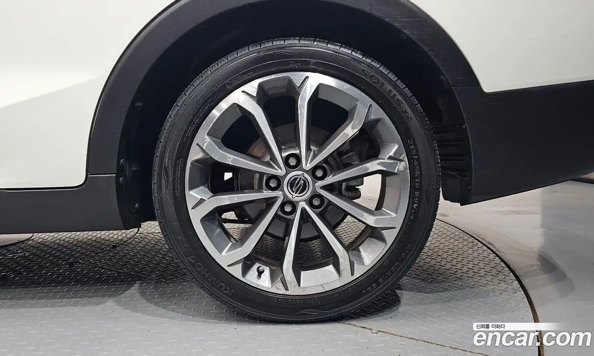 SsangYong TIBOLI 2017 1.6 автомат (гидро), фото 7 SsangYong TIBOLI 2017 1.6 автомат (гидро), фото 7
