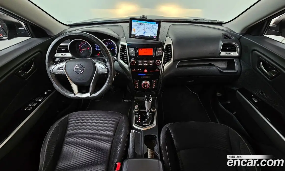 SsangYong TIBOLI 2017 1.6 автомат (гидро), фото 10 SsangYong TIBOLI 2017 1.6 автомат (гидро), фото 10