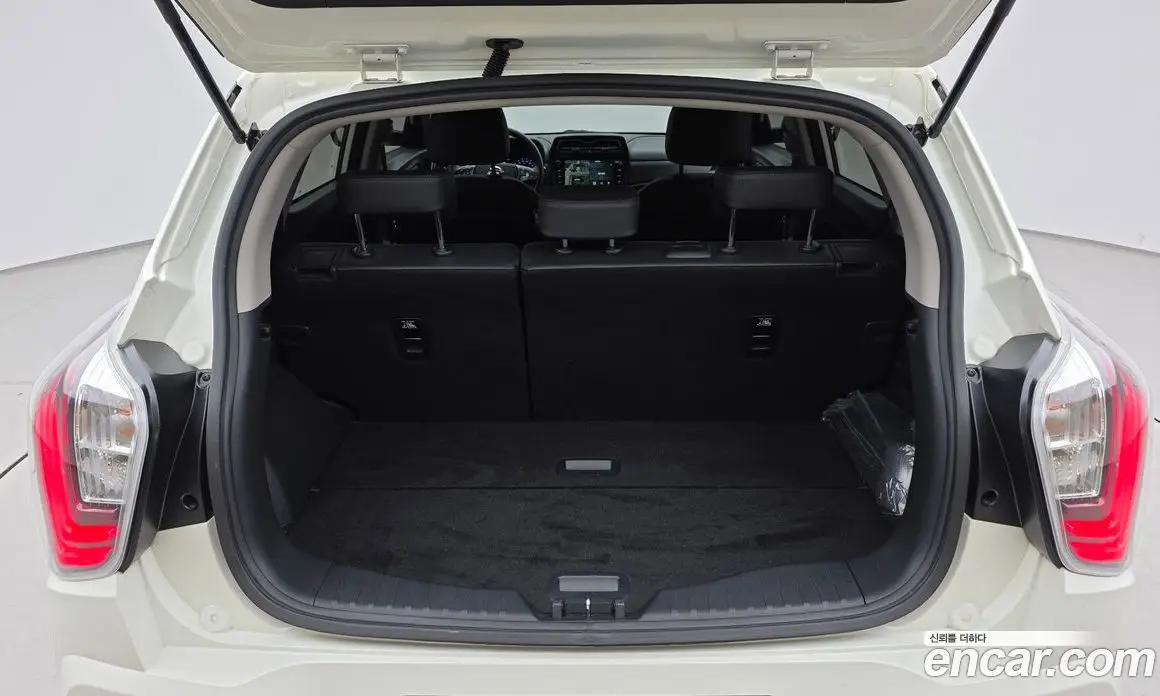 SsangYong TIBOLI 2021 1.5 автомат (гидро), фото 20 SsangYong TIBOLI 2021 1.5 автомат (гидро), фото 20