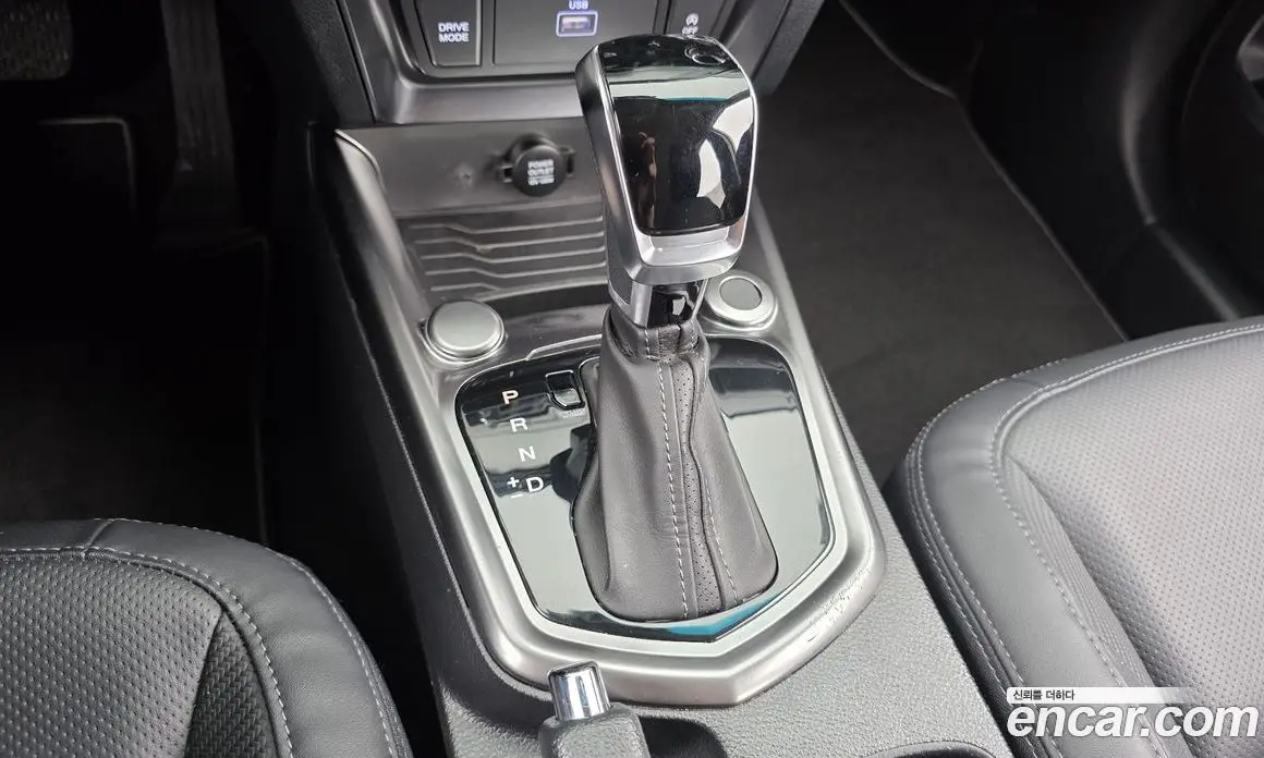 SsangYong TIBOLI 2021 1.5 автомат (гидро), фото 9 SsangYong TIBOLI 2021 1.5 автомат (гидро), фото 9