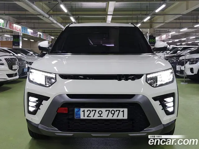 SsangYong TIBOLI 2023 1.5 автомат (гидро), миниатюра 3