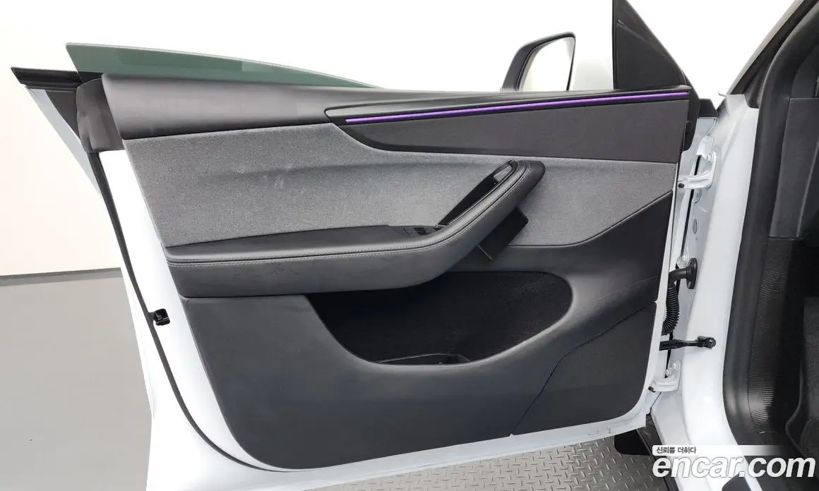 Tesla Model Y 2026 0.2 автомат (гидро), фото 13 Tesla Model Y 2026 0.2 автомат (гидро), фото 13