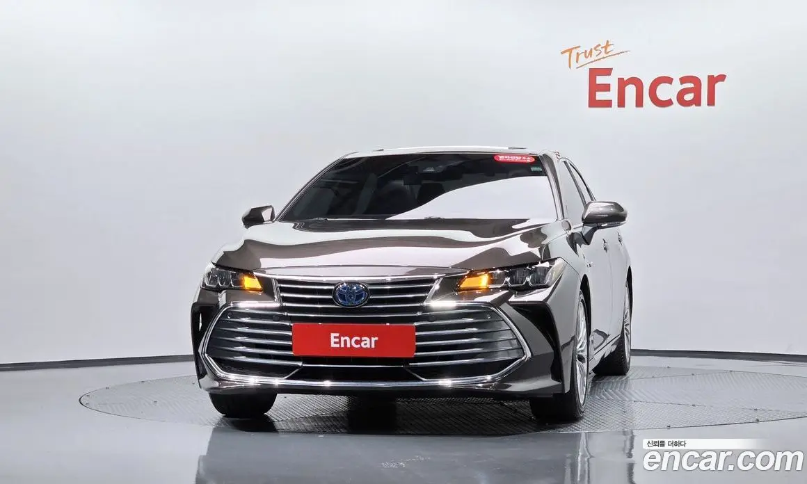 Toyota Avalon 2019 2.5 автомат (гидро), фото 2 Toyota Avalon 2019 2.5 автомат (гидро), фото 2