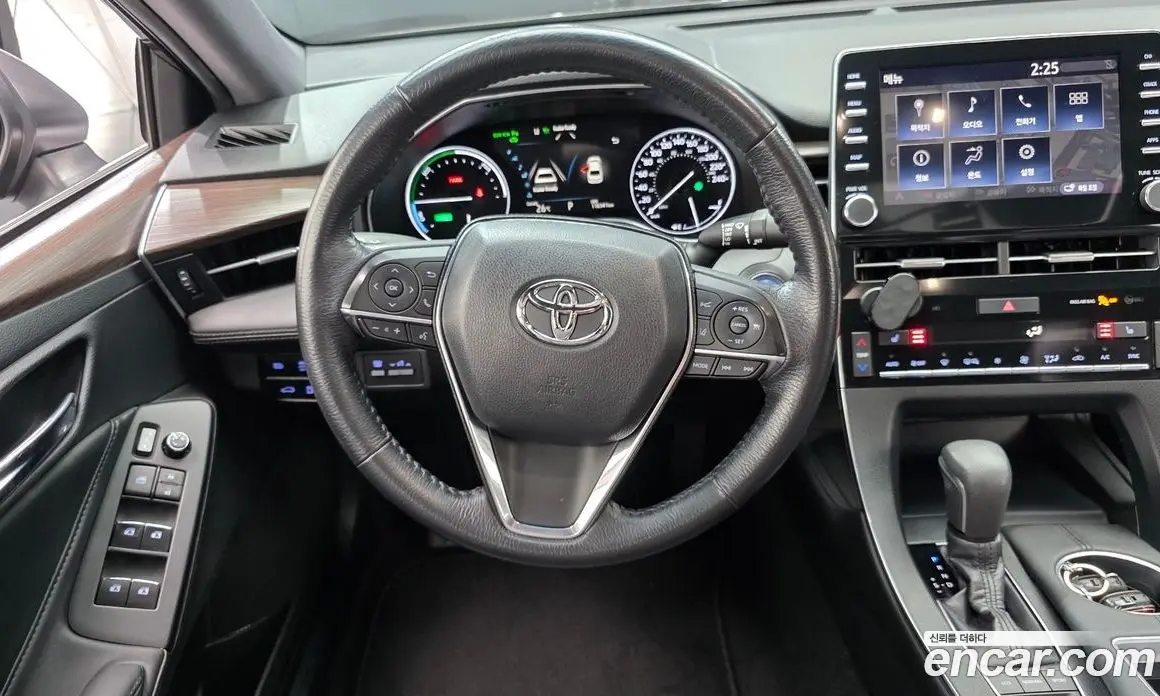 Toyota Avalon 2019 2.5 автомат (гидро), фото 18 Toyota Avalon 2019 2.5 автомат (гидро), фото 18