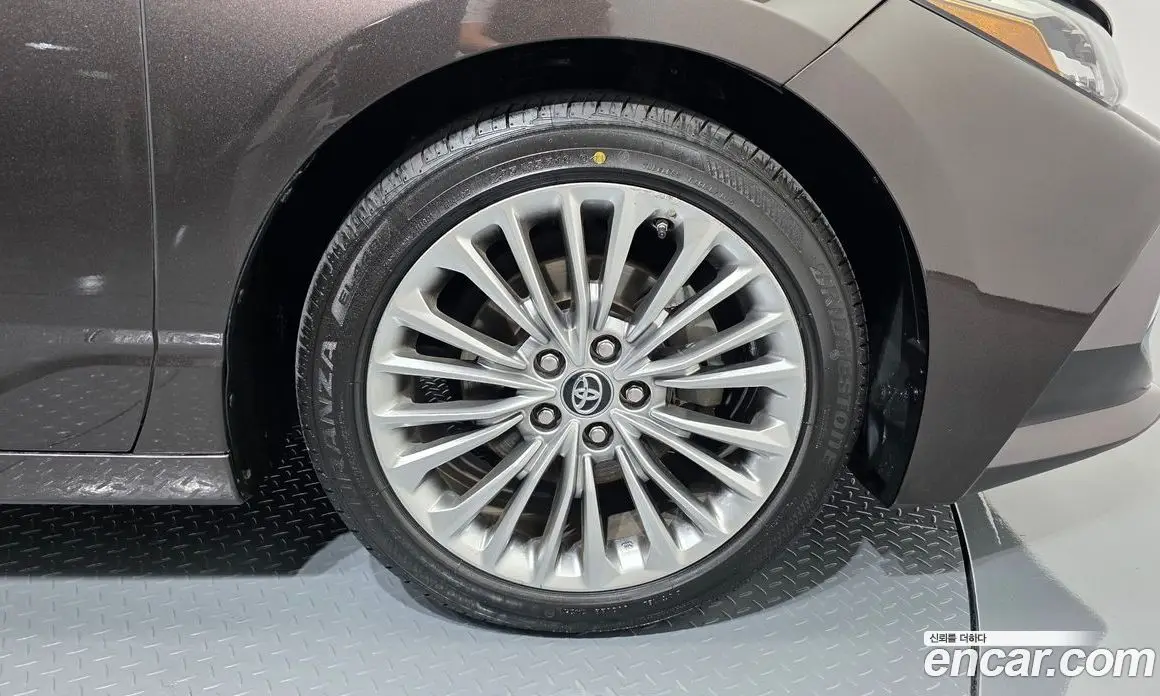 Toyota Avalon 2019 2.5 автомат (гидро), фото 6 Toyota Avalon 2019 2.5 автомат (гидро), фото 6