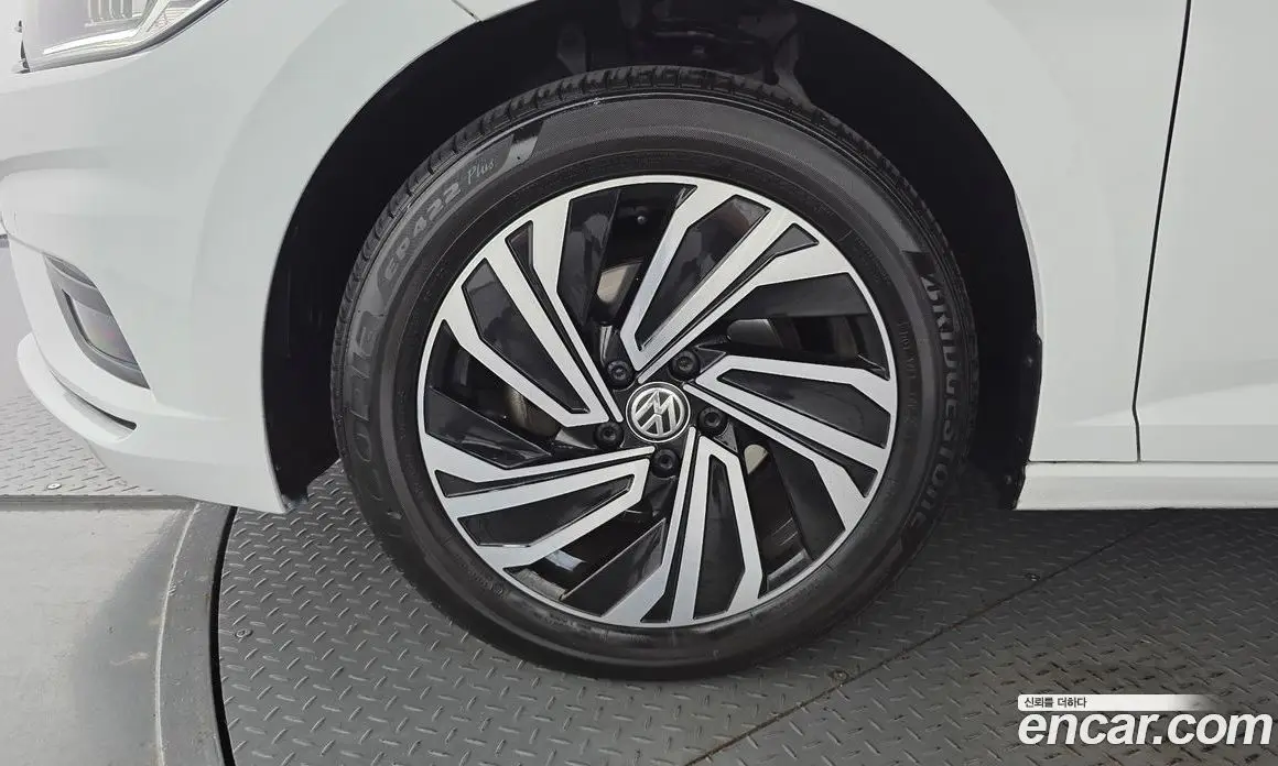 Volkswagen Jetta 2021 1.4 автомат (гидро), фото 5