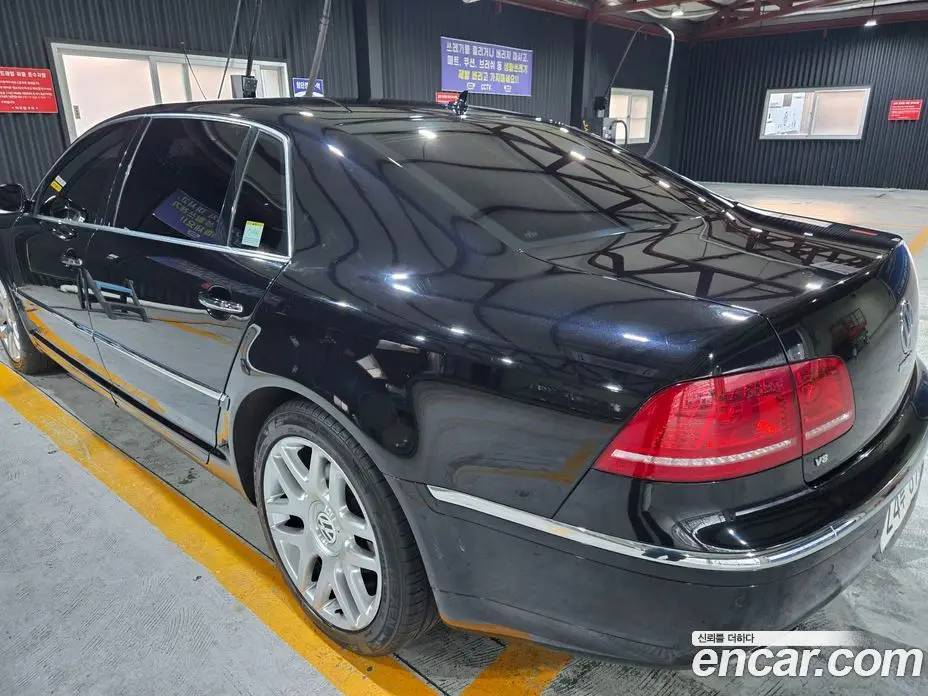 Volkswagen Phaeton 2011 4.2 автомат (гидро), фото 17