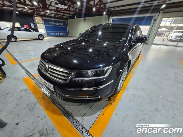 Volkswagen Phaeton 2011 4.2 автомат (гидро), миниатюра 9