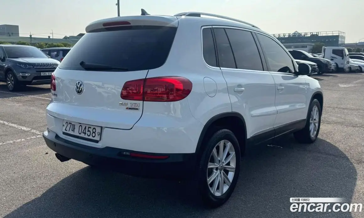 Volkswagen Tiguan 2016 2.0 автомат (гидро), фото 2 Volkswagen Tiguan 2016 2.0 автомат (гидро), фото 2
