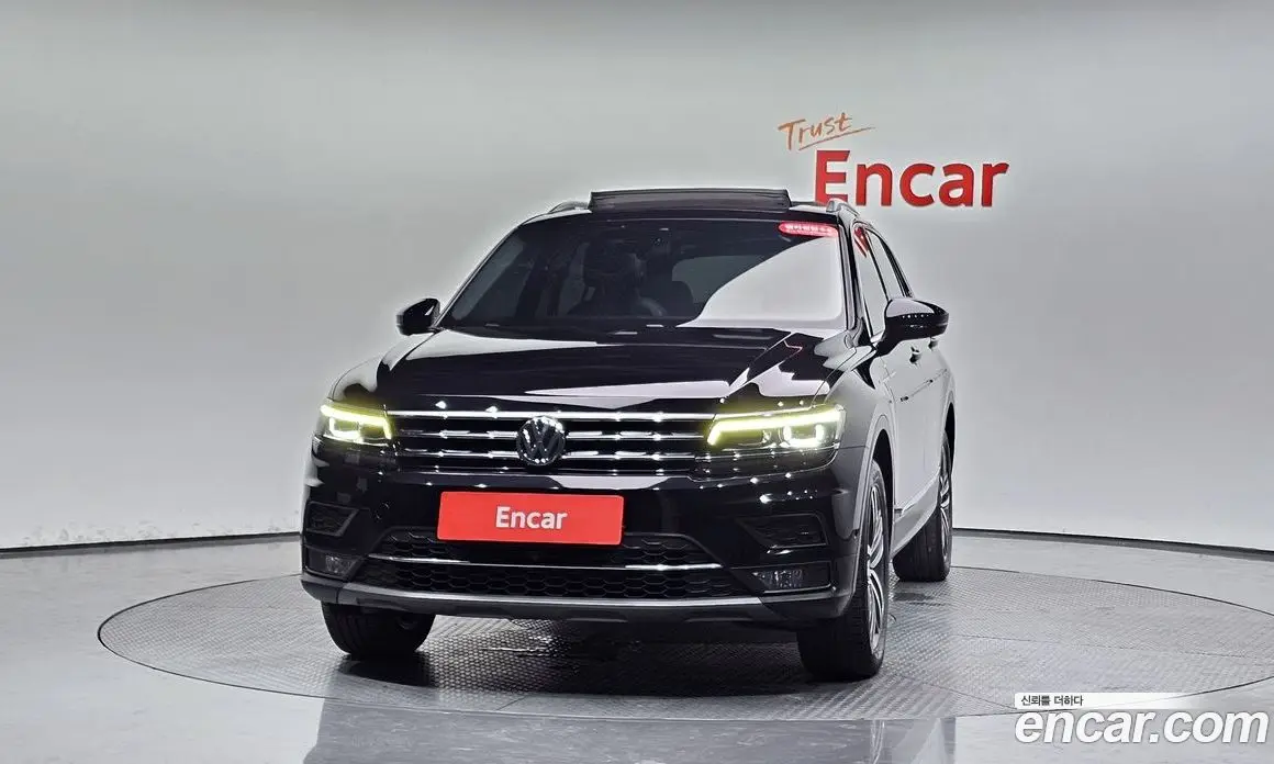 Volkswagen Tiguan 2020 2.0 автомат (гидро), фото 2 Volkswagen Tiguan 2020 2.0 автомат (гидро), фото 2