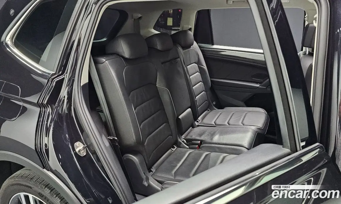 Volkswagen Tiguan 2020 2.0 автомат (гидро), фото 15 Volkswagen Tiguan 2020 2.0 автомат (гидро), фото 15