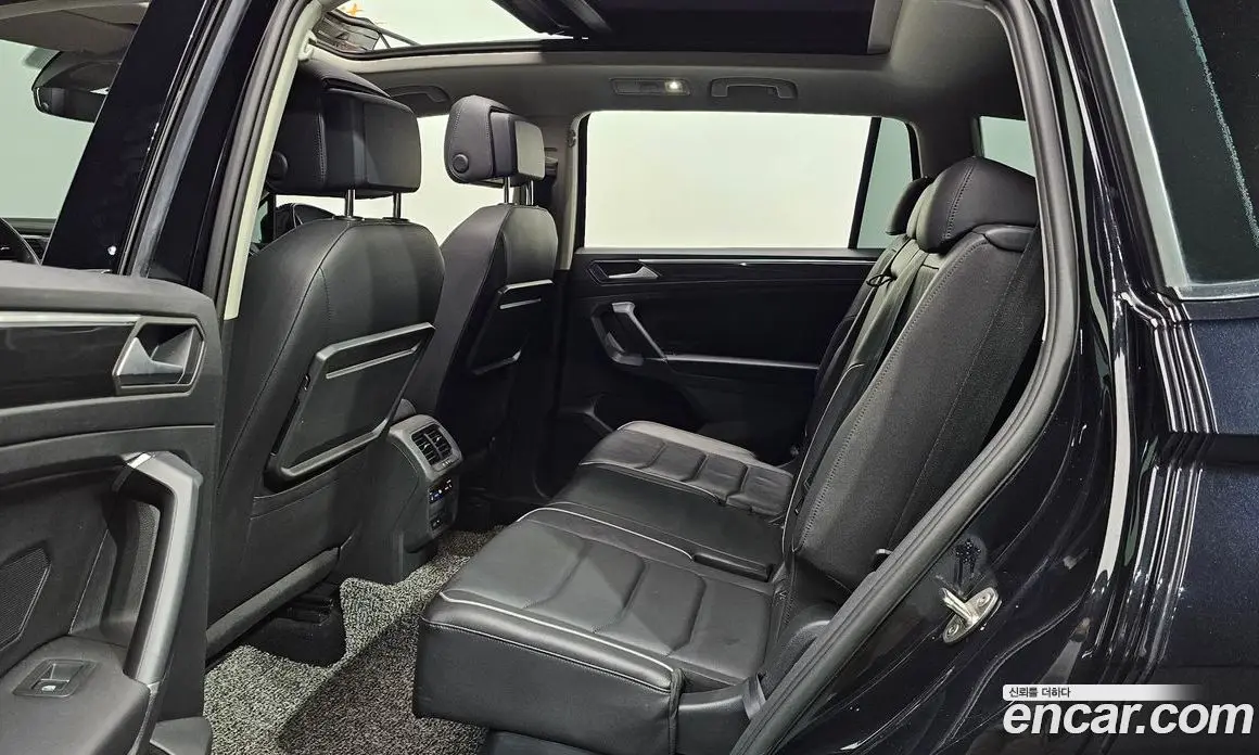 Volkswagen Tiguan 2020 2.0 автомат (гидро), фото 17 Volkswagen Tiguan 2020 2.0 автомат (гидро), фото 17