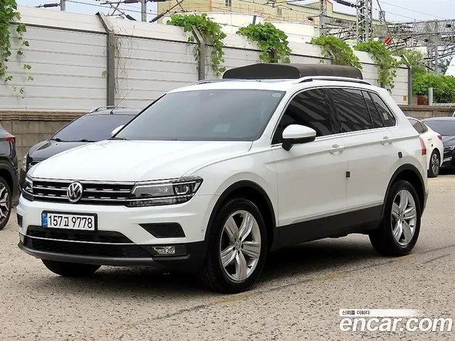 Volkswagen Tiguan 2020 2.0 автомат (гидро), миниатюра 2 Volkswagen Tiguan 2020 2.0 автомат (гидро), миниатюра 2