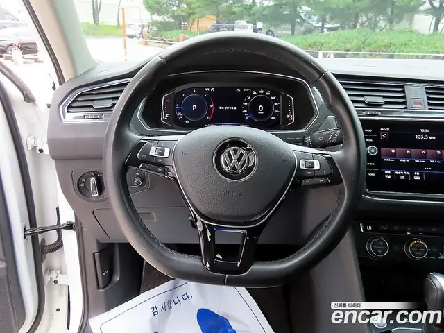 Volkswagen Tiguan 2020 2.0 автомат (гидро), миниатюра 10 Volkswagen Tiguan 2020 2.0 автомат (гидро), миниатюра 10