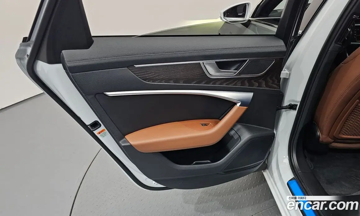 Audi A6 2020 2.0 автомат (гидро), фото 14 Audi A6 2020 2.0 автомат (гидро), фото 14