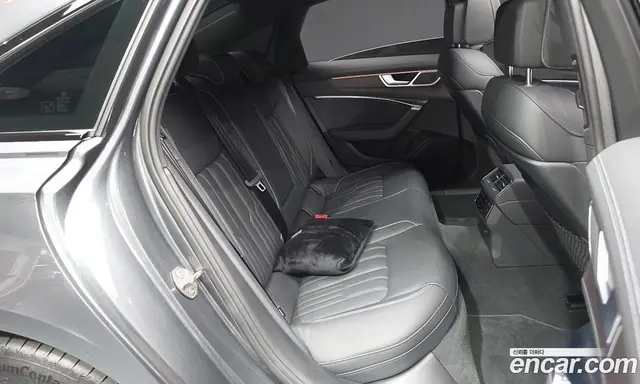 Audi A6 2025 2.0 автомат (гидро), миниатюра 12