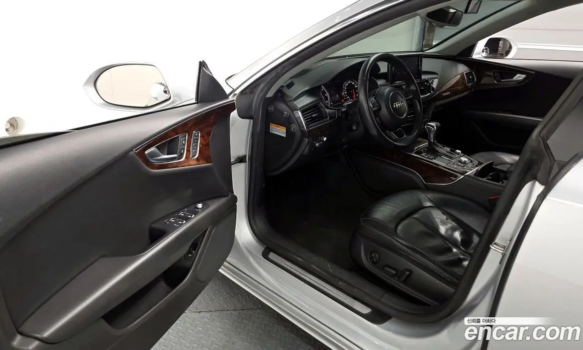 Audi A7 2014 3.0 автомат (гидро), фото 10 Audi A7 2014 3.0 автомат (гидро), фото 10