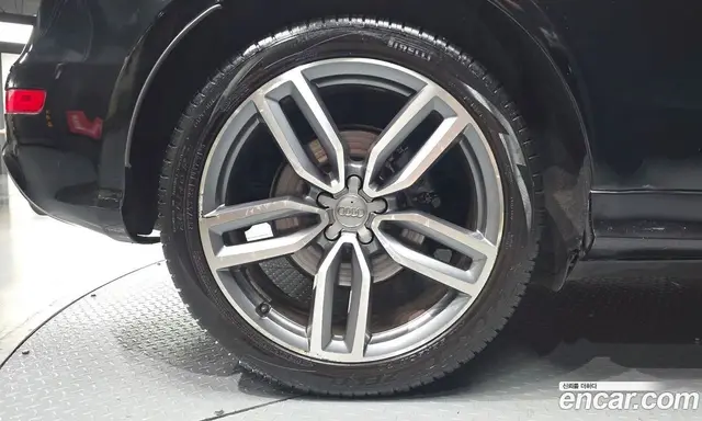 Audi SQ5 2014 3.0 автомат (гидро), миниатюра 5 Audi SQ5 2014 3.0 автомат (гидро), миниатюра 5