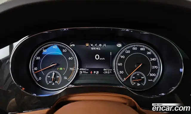 Bentley Bentayga 2019 4.0 автомат (гидро), миниатюра 11 Bentley Bentayga 2019 4.0 автомат (гидро), миниатюра 11