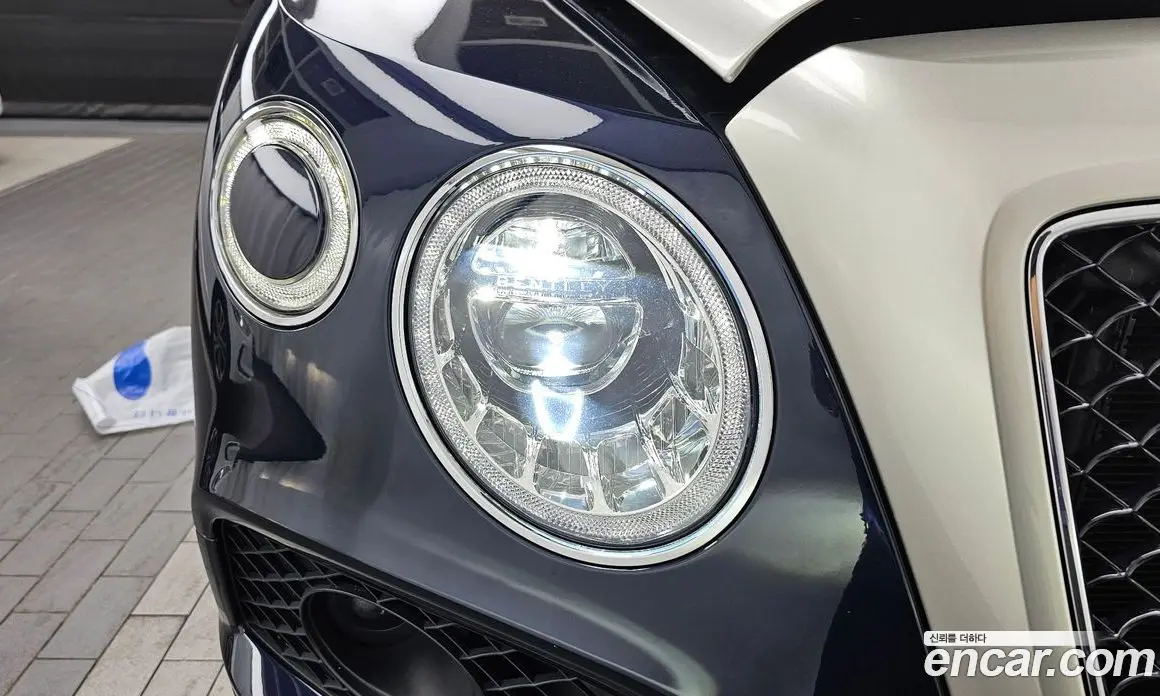 Bentley Bentayga 2019 4.0 автомат (гидро), фото 8 Bentley Bentayga 2019 4.0 автомат (гидро), фото 8