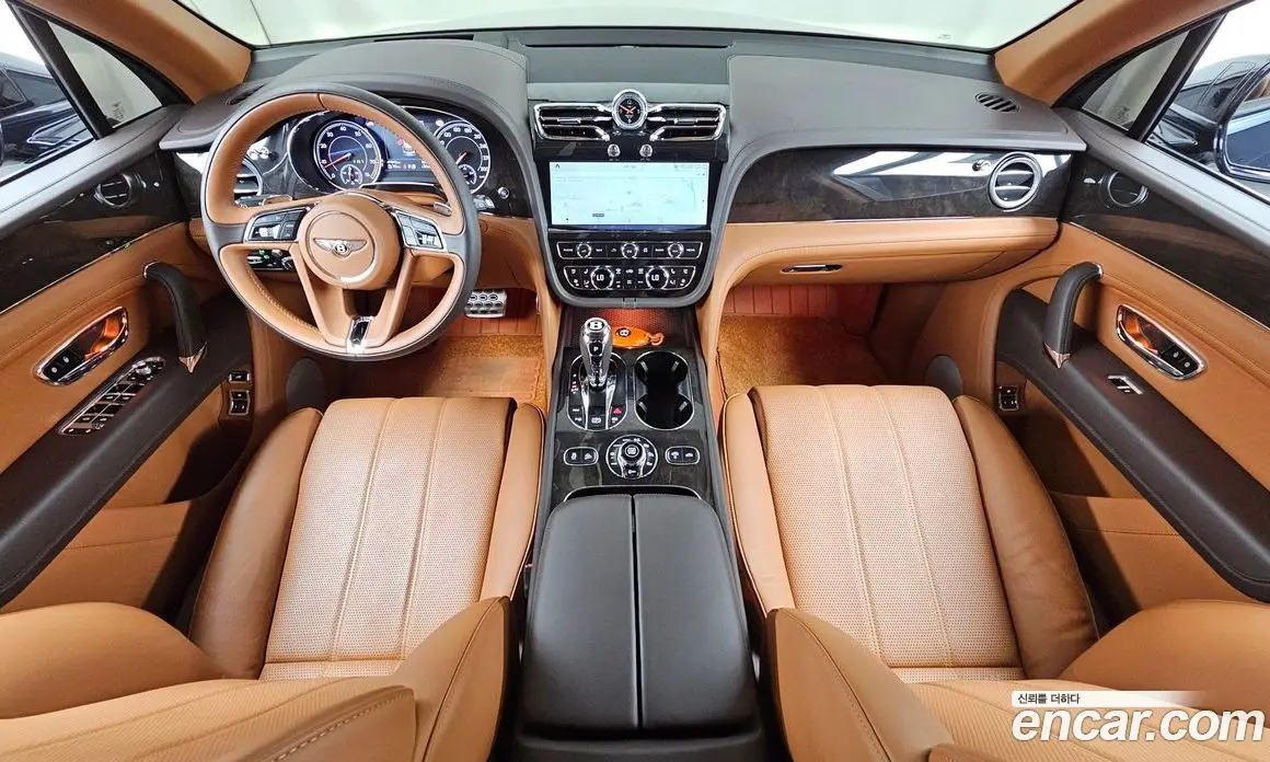 Bentley Bentayga 2019 4.0 автомат (гидро), фото 10 Bentley Bentayga 2019 4.0 автомат (гидро), фото 10