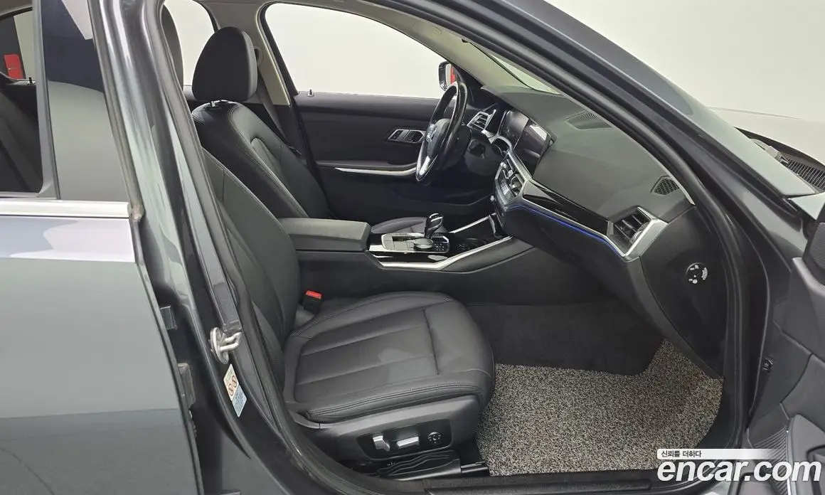 BMW 3 серия 2020 2.0 автомат (гидро), фото 16 BMW 3 серия 2020 2.0 автомат (гидро), фото 16