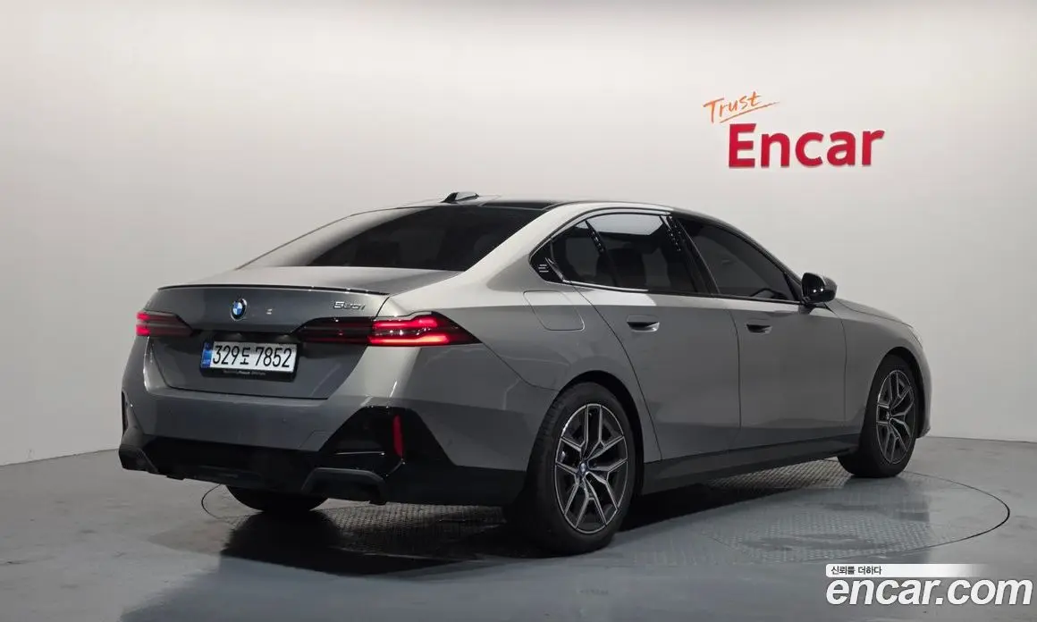 BMW 5 серия 2025 2.0 автомат (гидро), фото 2 BMW 5 серия 2025 2.0 автомат (гидро), фото 2