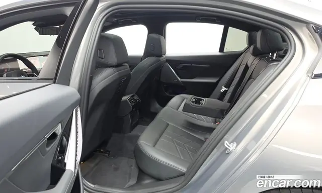 BMW 5 серия 2025 2.0 автомат (гидро), миниатюра 12