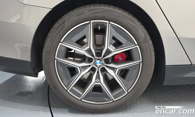 BMW 5 серия 2025 2.0 автомат (гидро), миниатюра 5 BMW 5 серия 2025 2.0 автомат (гидро), миниатюра 5