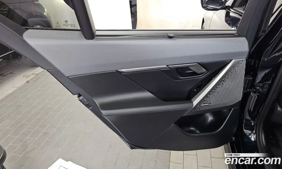 BMW 5 серия 2025 2.0 автомат (гидро), фото 15