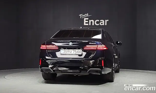 BMW 5 серия 2025 2.0 автомат (гидро), миниатюра 4