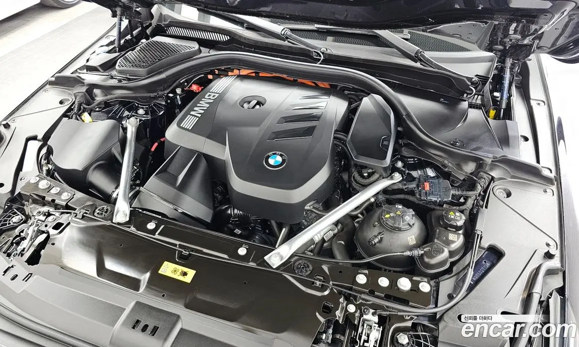 BMW 5 серия 2025 2.0 автомат (гидро), фото 6