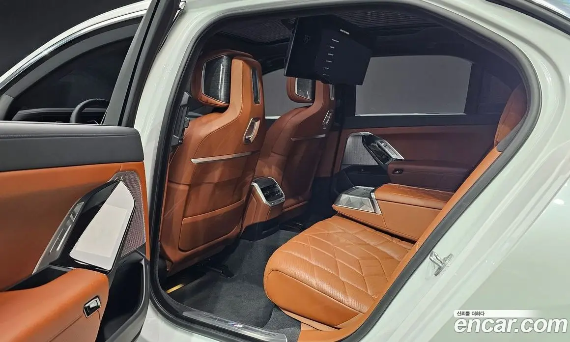 BMW 7 серия 2022 3.0 автомат (гидро), фото 17 BMW 7 серия 2022 3.0 автомат (гидро), фото 17
